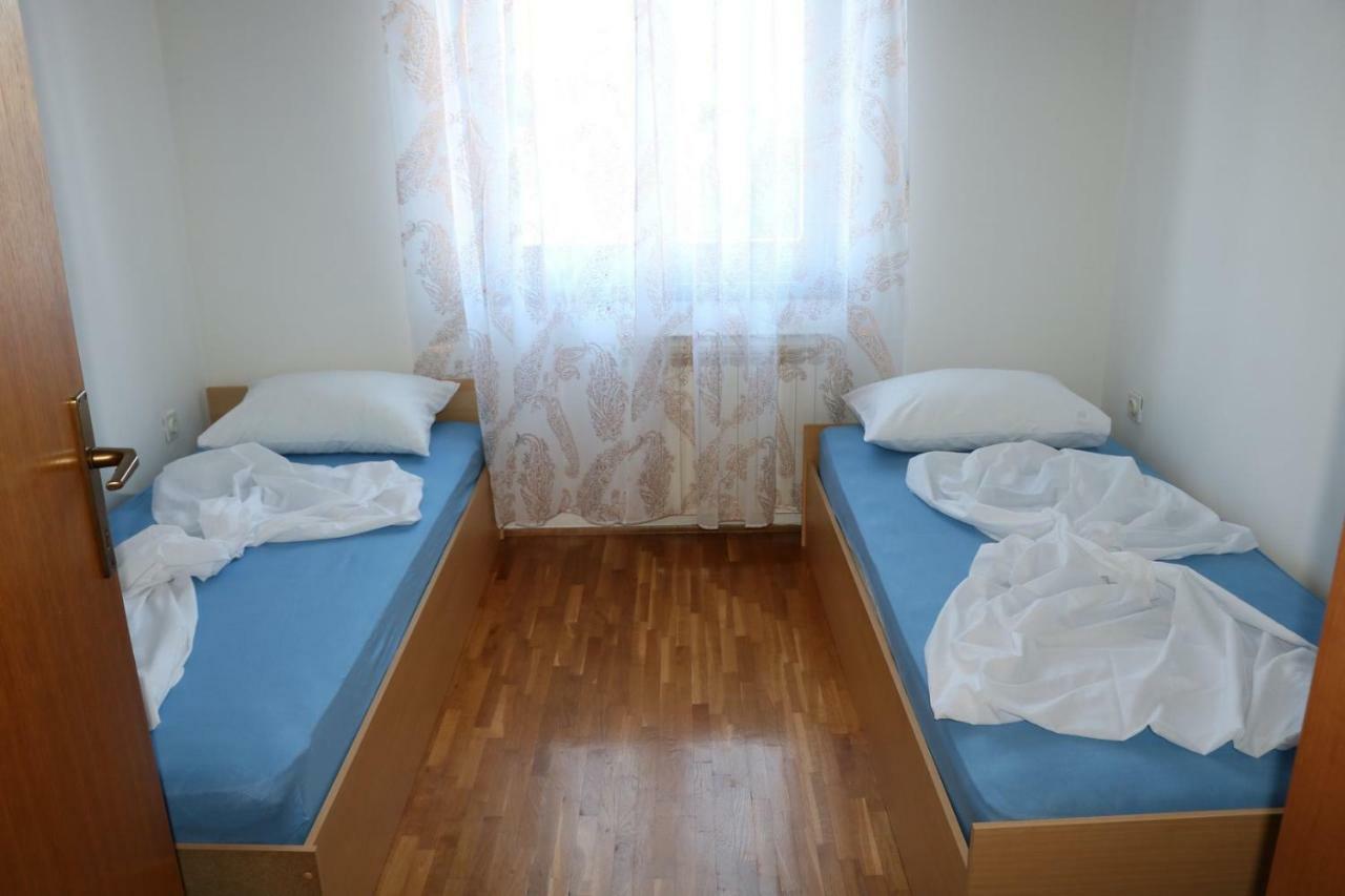 Apartman Duda Pula Bagian luar foto