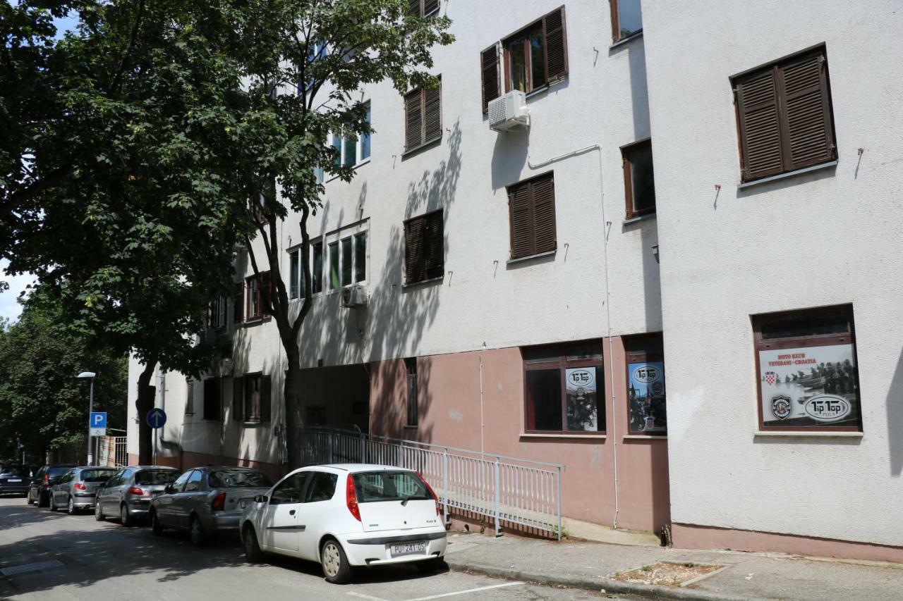Apartman Duda Pula Bagian luar foto