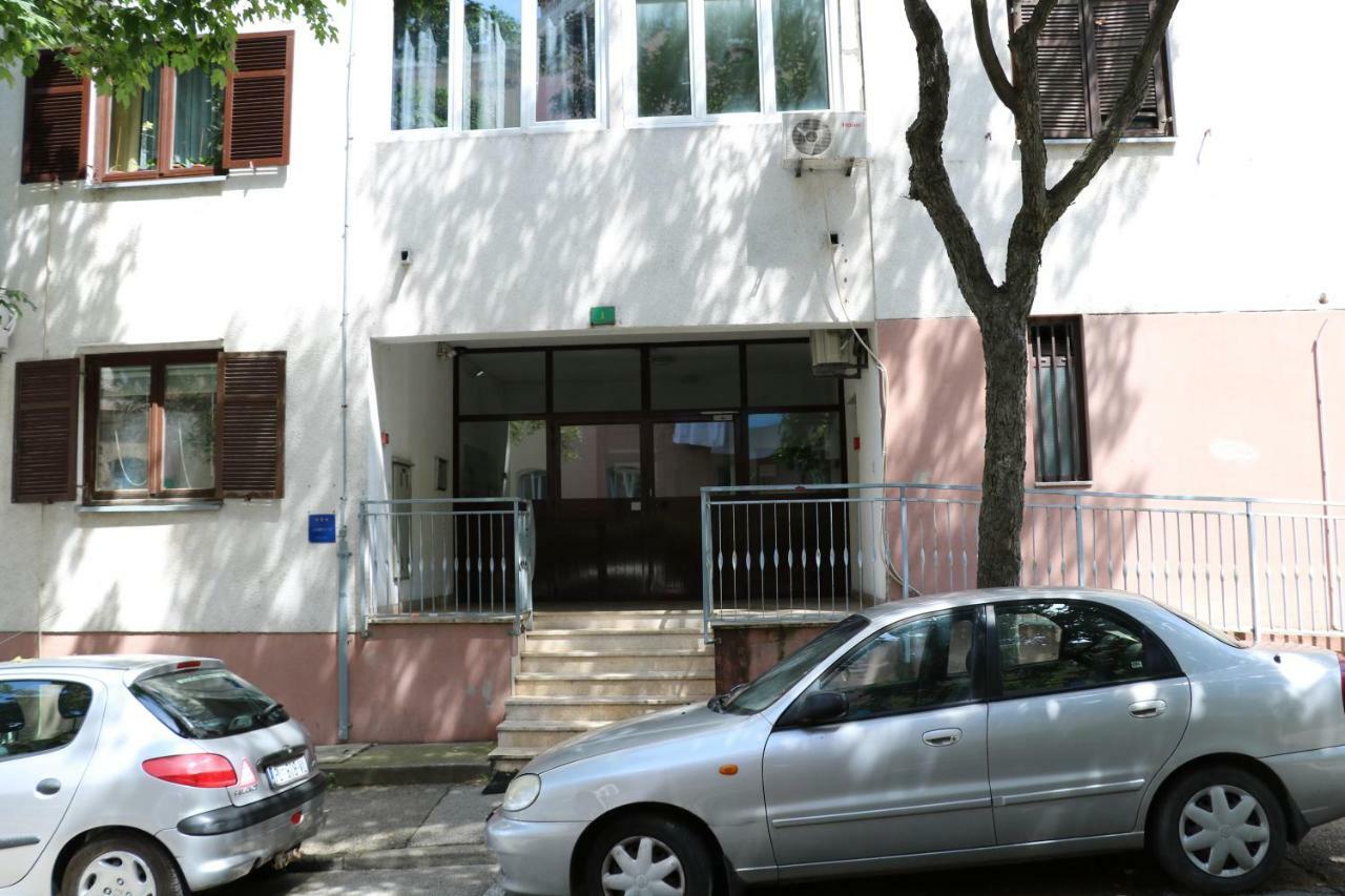 Apartman Duda Pula Bagian luar foto